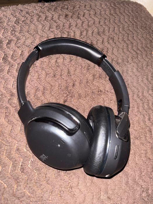 Навушники JBL Tour One M2