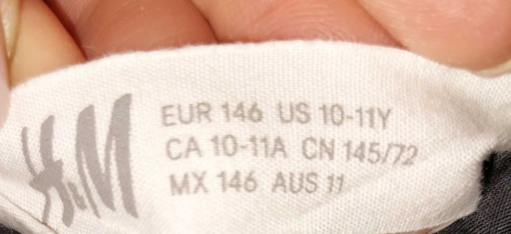 Чорна сорочка на 10-11 років Н&М