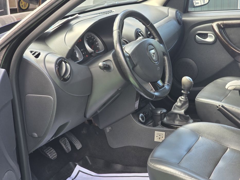 Dacia duster (4WD)