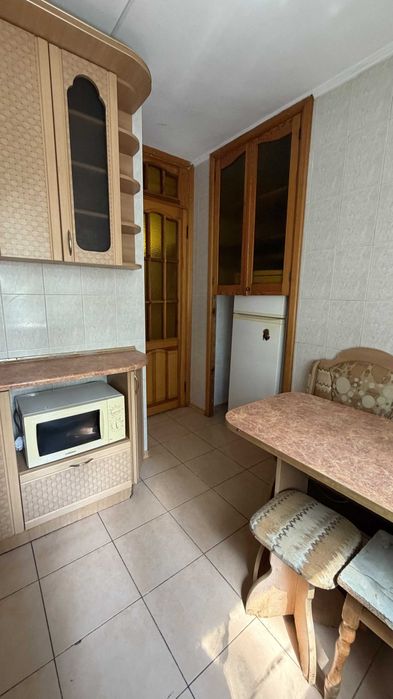Продаж 2 кім.квартири на Пр.Миру, Площа Перемоги