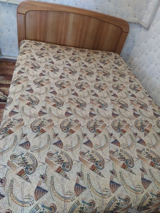 Кровать 2-х спальная размер 170/190см.