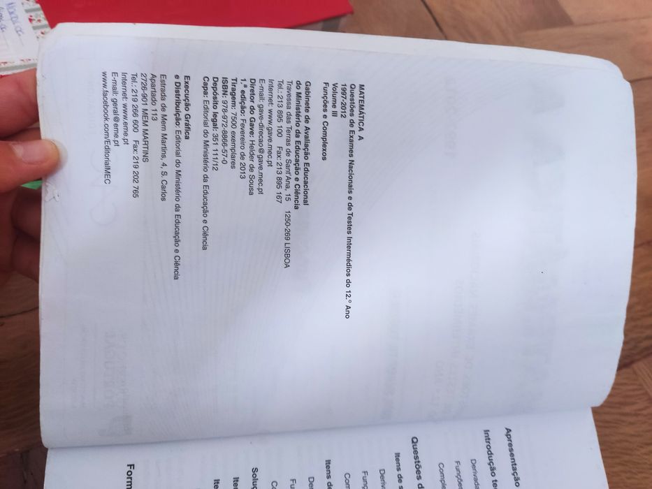 3 volumes de livro preparação para exame de mat.A