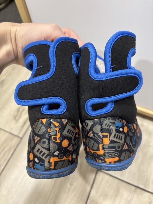 Взуття Bogs чоботи 23