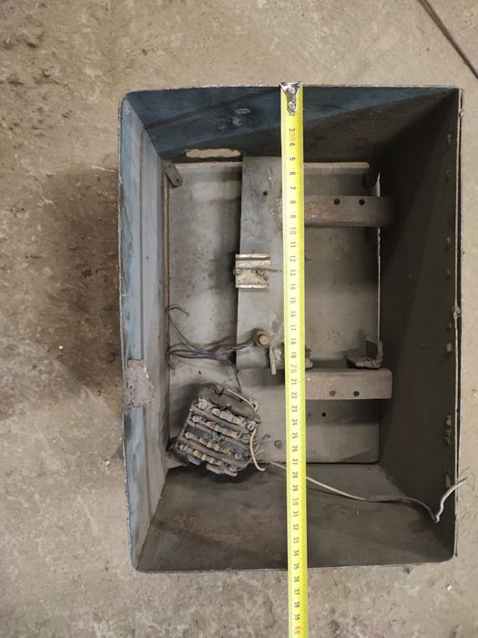 Ящик для электрощитовой