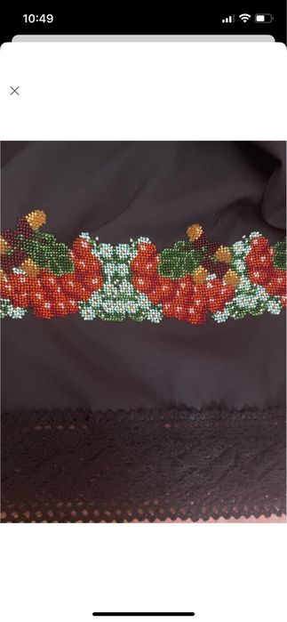 Плаття вишете бісером