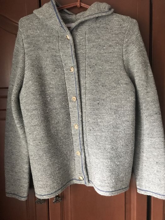 Вовняна жіноча кофта куртка з капюшоном  М Австрія