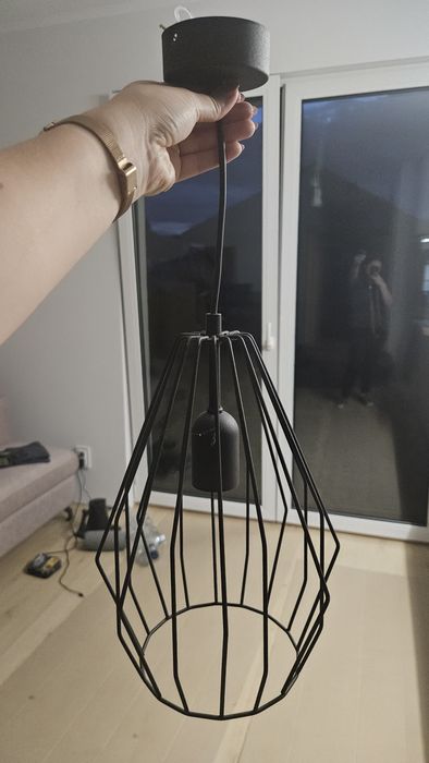 Lampa, żyrandol czarny