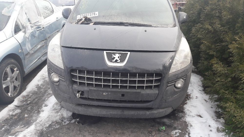 Peugeot 3008 2011р по запчастинам.