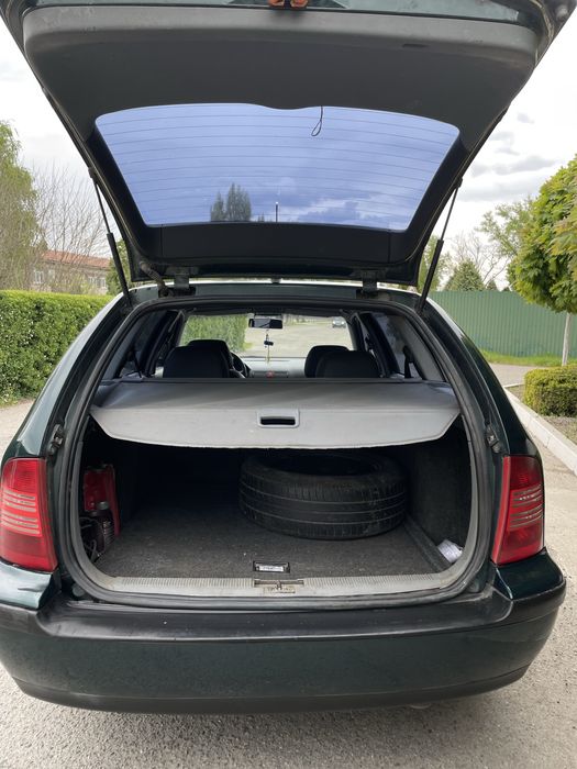 Skoda octavia  тур универсал