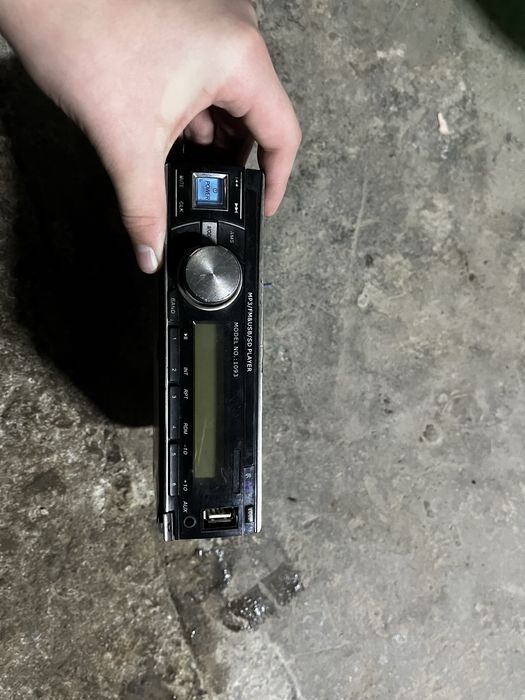 Автомагнітола Sigma (USB, SD, AUX, FM) — Робоча