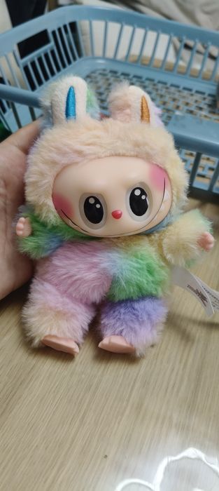 Labubus /lafufus