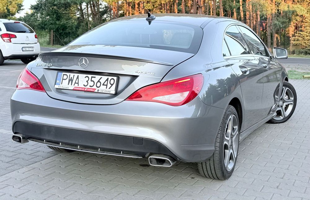 Mercedes-Benz CLA / 4 Matic / KAMERA  / Harman Kardon /  Pisemna Gwarancja / NAWIGACJA /