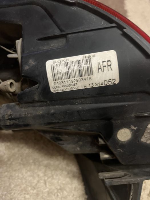 Задні стопи Opel Astra J