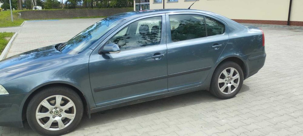 Skoda Octavia 2.0 140 km 2004 Salon Polska