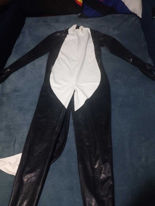 Latex/Rubber Fox Suit