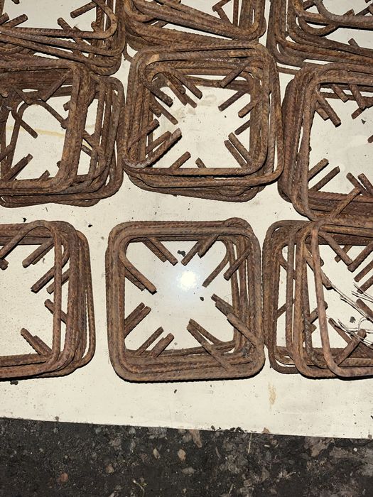 Strzemiona zbrojeniowe