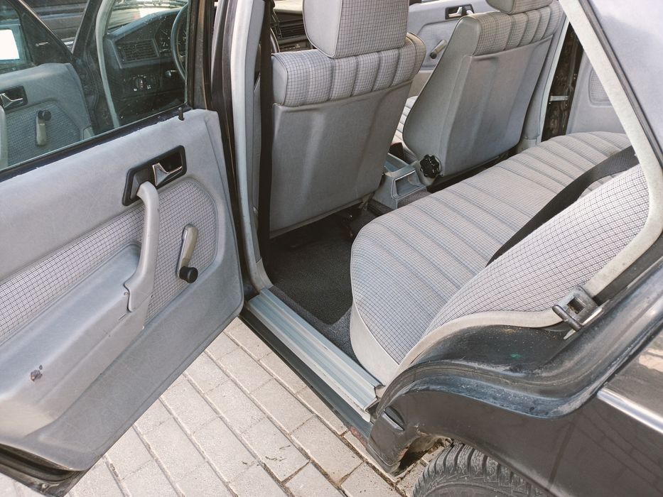 Mercedes W201 190 2,3 Benzyna Mozliwa zamiana