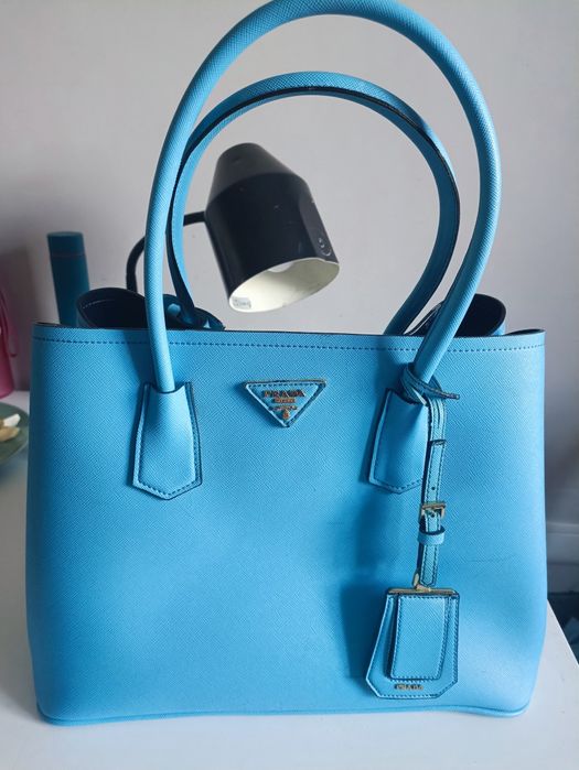 Жіноча сумка Prada