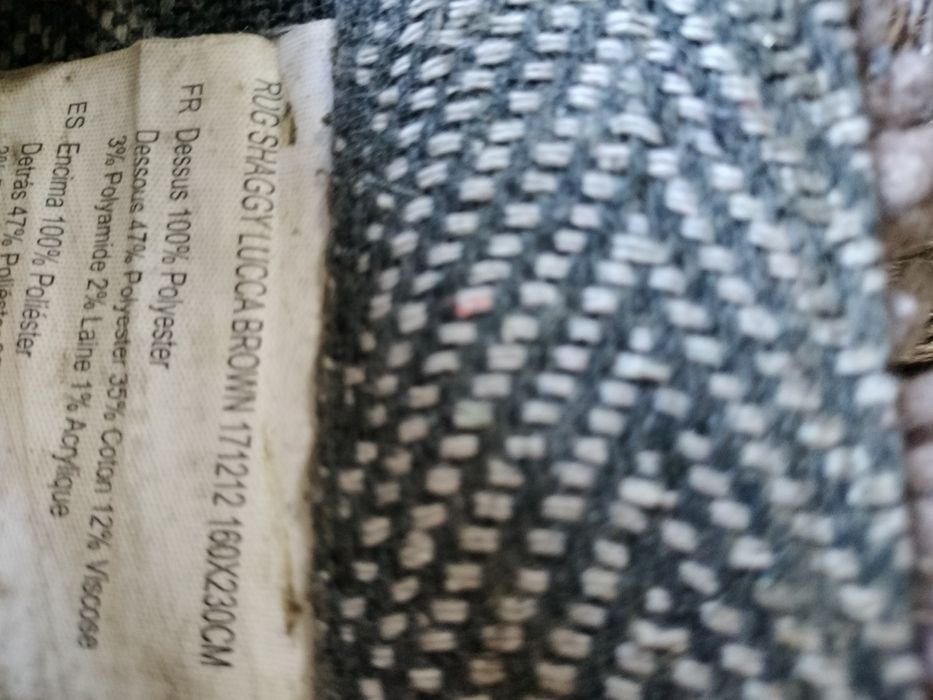 Vendo o carpete usado