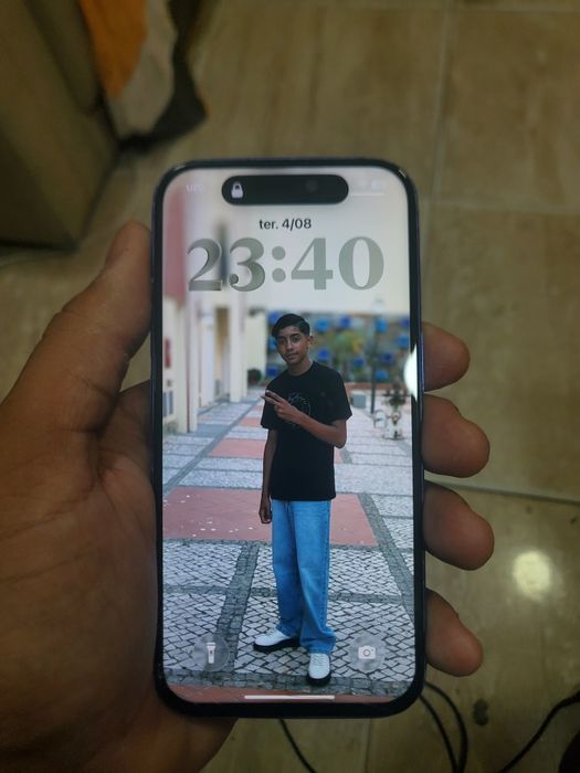 Iphone 16 normal