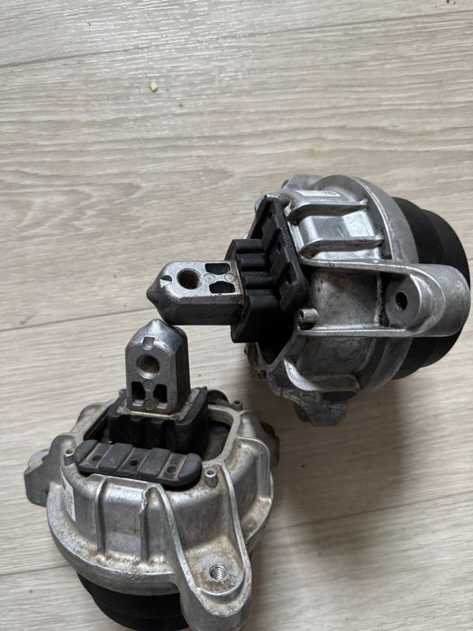 Подушка двигуна БМВ ф10 lemforder