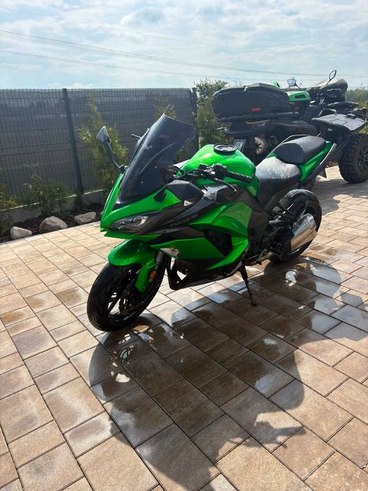 KAWASAKI Z1000SX 17' abs,ktrc 142hp