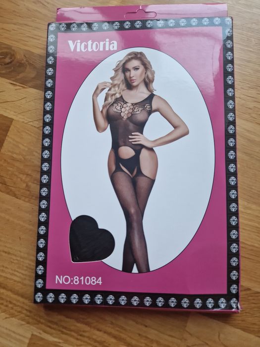 Kombinezon czarny piękna siatka