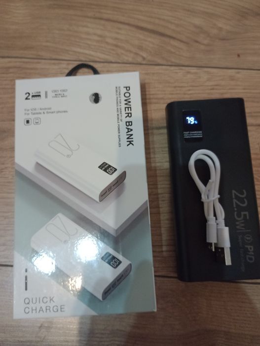 POWERBANK 20000mah/ 22,5w- Fast Charge/ Biały/ Czarny+kabelUSB-C