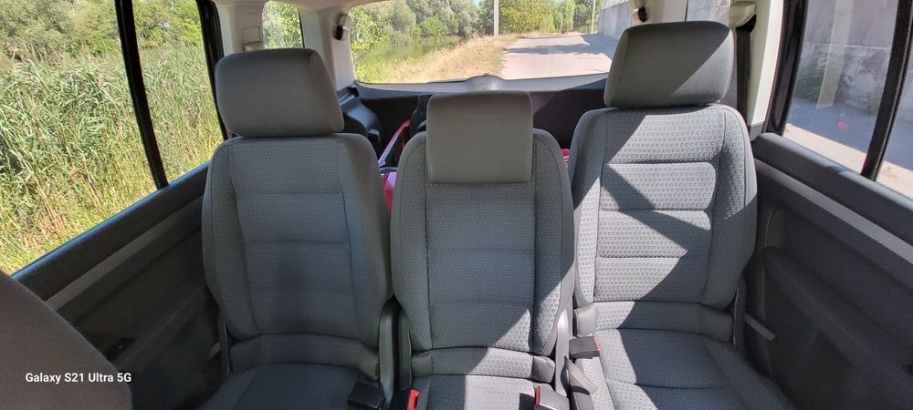 Для військових! Volkswagen Touran  1,9 TDI 2004 рік