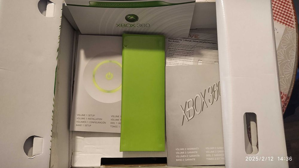 Caixa para consola XBOX360 com divisórias para colecionadores