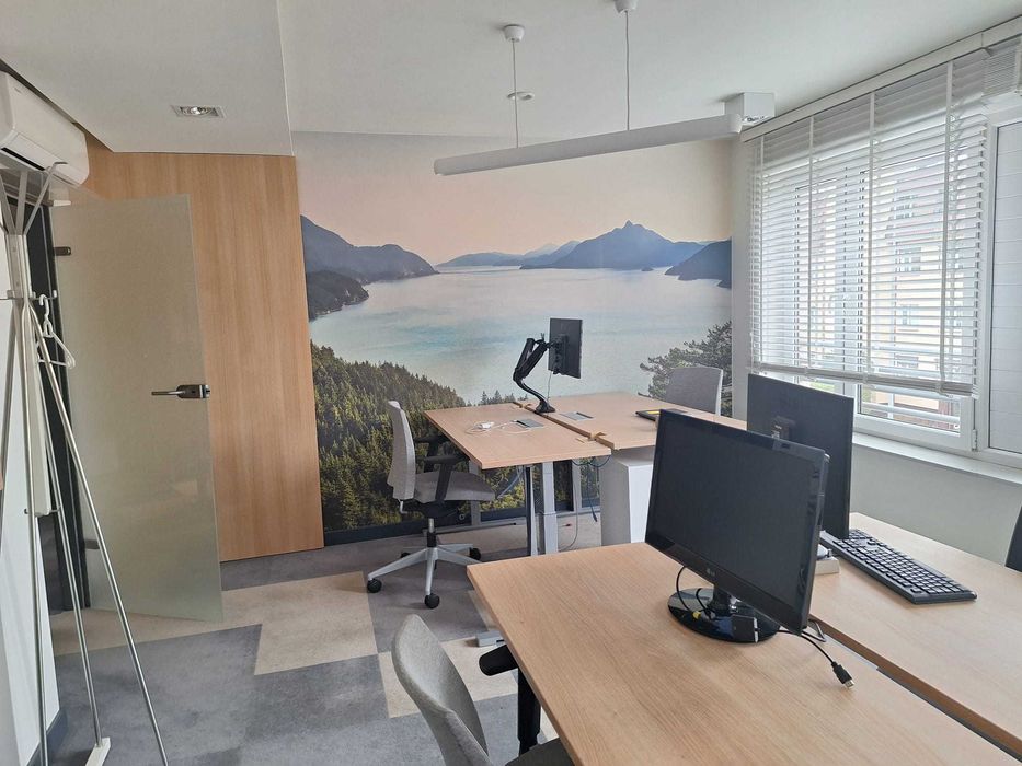 lokal biurowy 143 m2 umeblowany