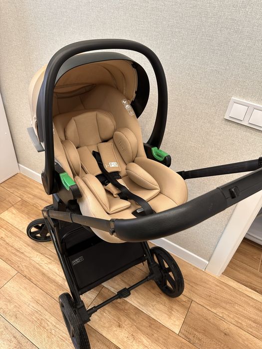 Каляска Carrello Alfa 2025 року 3 в 1