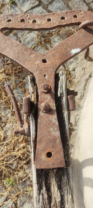 Charrua antiga para restauração