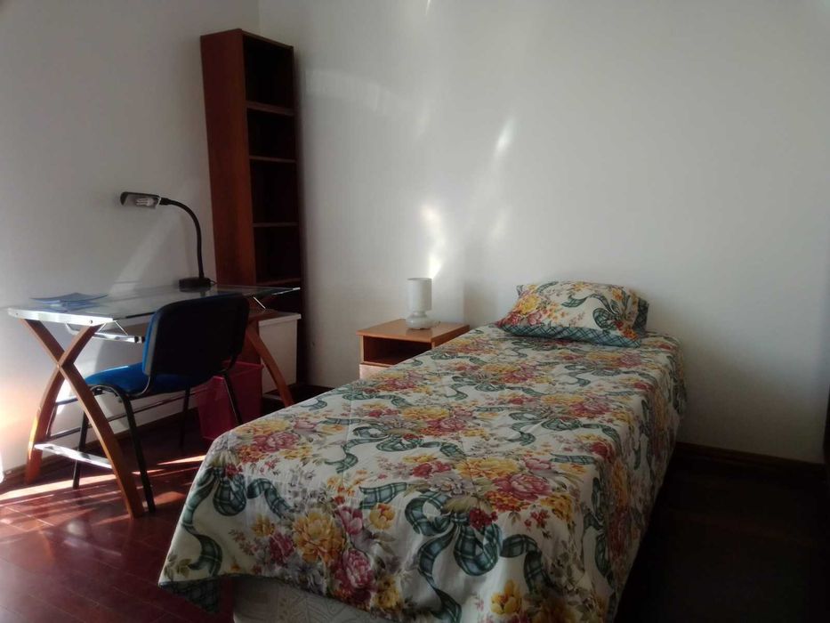 Quarto Varanda Estudantes  ISA  ISEG Fac Arquit Veter ISCSP Univ.Nova