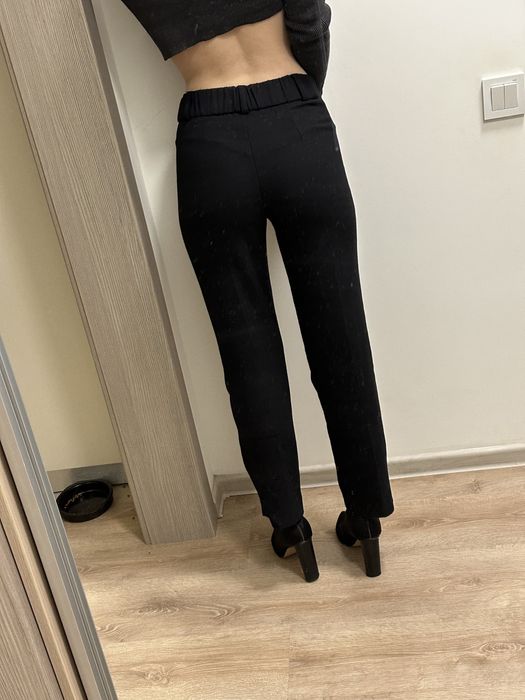 Класичні штани розміру S