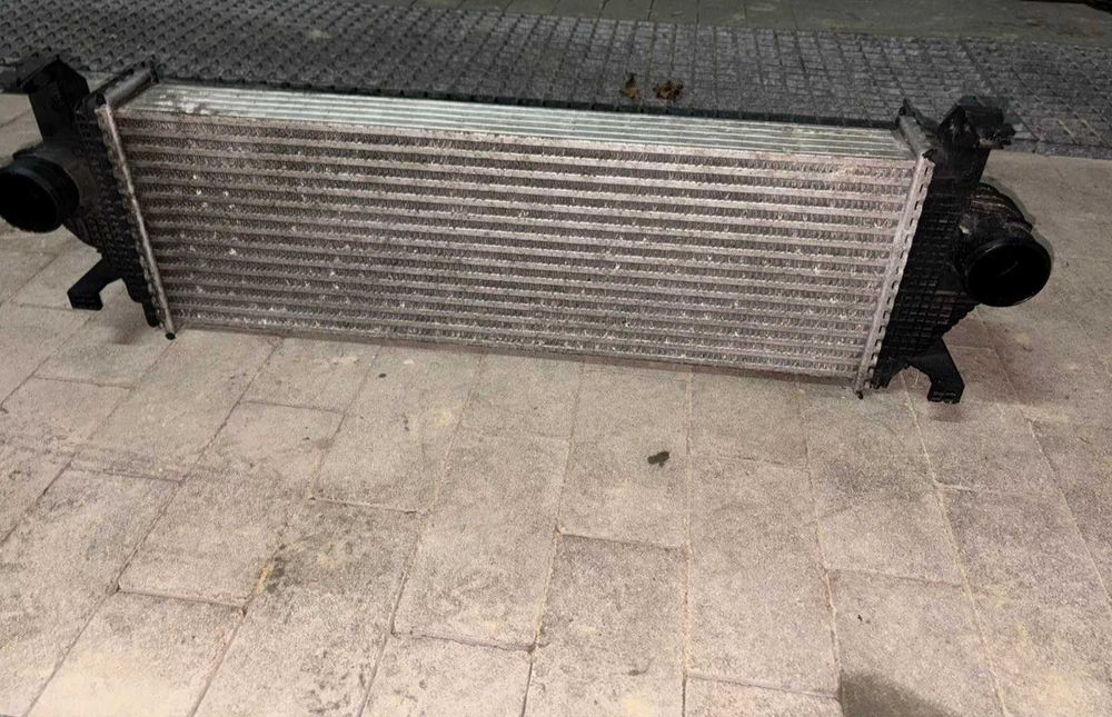 Sprzedam części do samochodu JEEP GRAND CHEROKEE