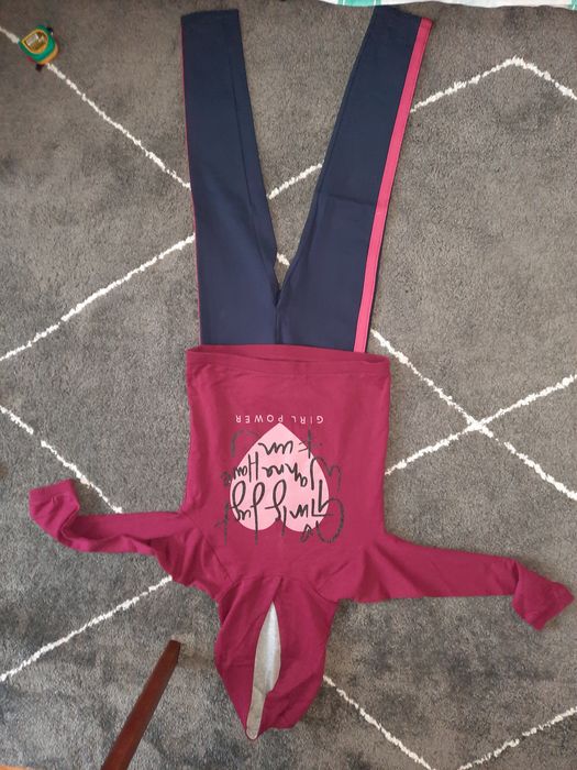 Продам худі+легінси на дівчинку 140см