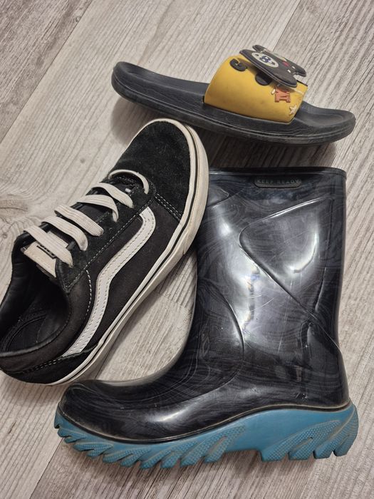 Trampki vans r.35 , kalosze i klapki