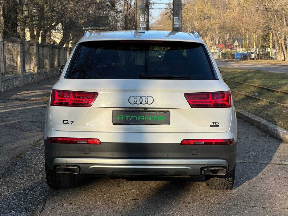 Audi Q7 2017 Офiцiал