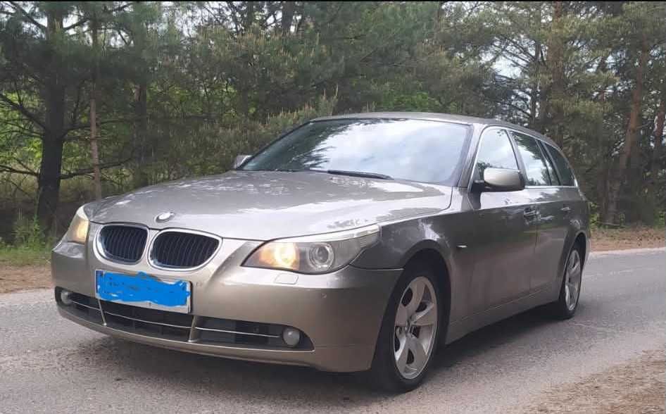 BMW SERII 5- E61
