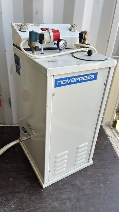 Renderka Shunfa, mereżka Juki ,guzikarka Juki, wytwornica pary itp