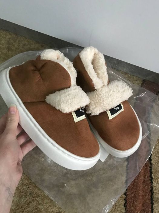 Нові уггі 37,39 розмір капці жіночі чоловічі