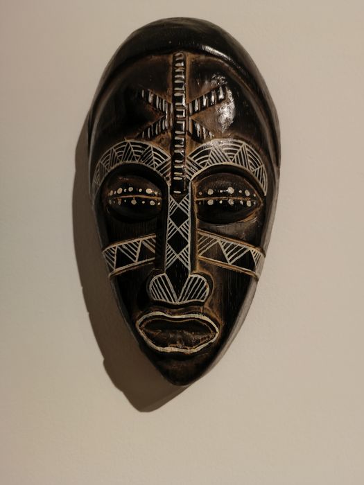 Vendo máscaras africanas
