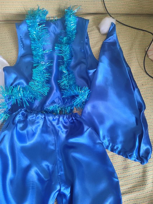 Костюми карнавальні: лисиця,гном, сніговик