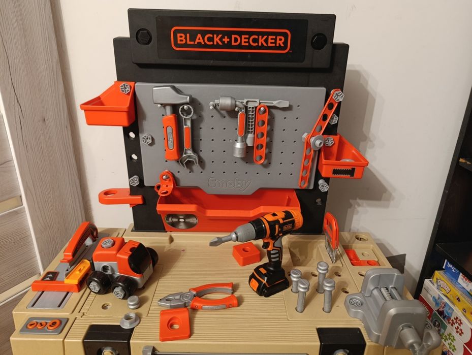 Warsztat Black+Decker Bricolo Center