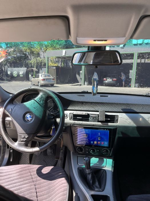 BMW 3 E90 2005 рік