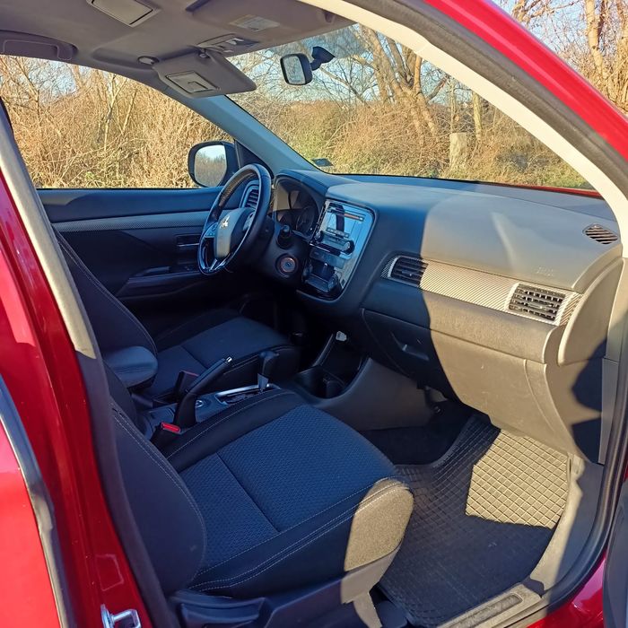 Mitsubishi Outlander Se