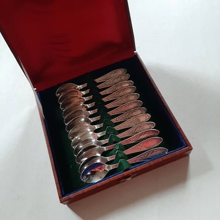 Набор мельхиоровых кофейных ложек. СССР