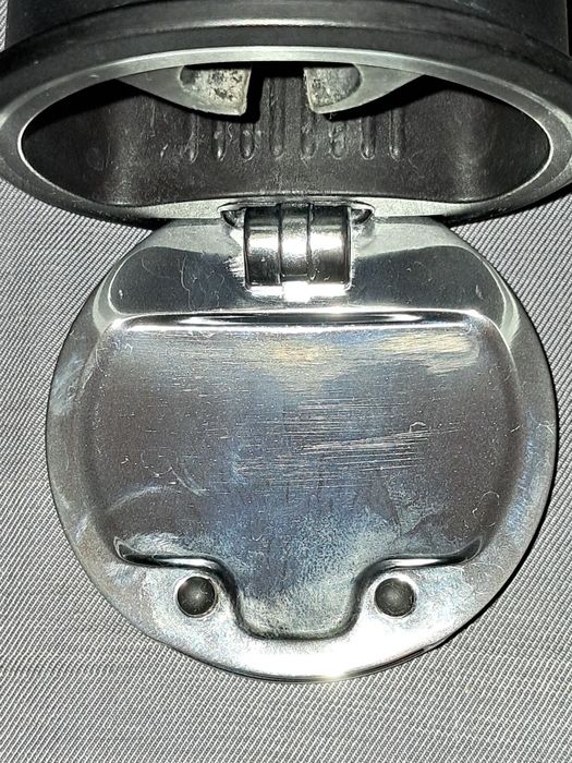 Попільничка автомобільна Range Rover (Land)