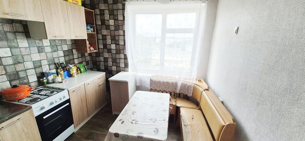 ПРОДАМ  2-кімнатну приватизовану квартиру в смт Черкаське.
 
Квартира